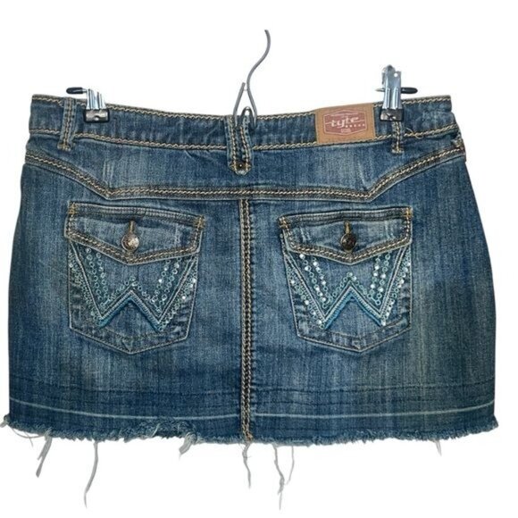 Tyte Distressed Denim Skirt Women Size 11 Mid Rise Raw Hem Vintage Inspired - Picture 2 of 11
